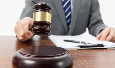 5 Fungsi Yurisprudensi dalam Sistem Hukum