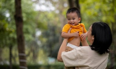 Apakah Boleh Adopsi Anak Secara Kekeluargaan?