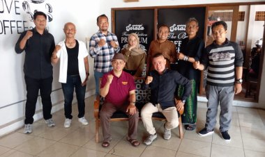Program magang jarak jauh: Kantor Advokat Amuk & Partners Gelar Diskusi Hukum bersama Guru besar FH UII Yogyakarta.
