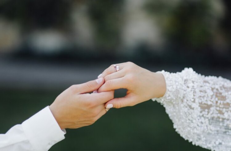 Mengaburkan Hak, Pertimbangkan Konsekuensi Nikah Siri Sebelum Setuju untuk Dinikahi
