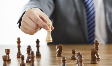 Kebebasan Pengambilan Keputusan: Apa Saja Contoh Diskresi?