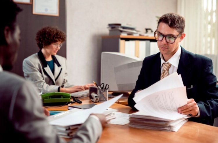 Membela Klien terkait Sengketa Pajak: Kenali Apa itu Pengacara Pajak (Tax Lawyer)?