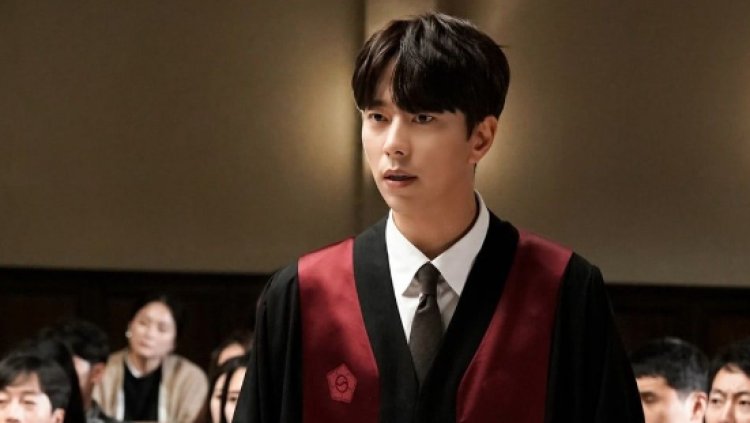 Tidak Lazim Dilakukan, Apakah Jaksa Boleh Menuntut Bebas Terdakwa?