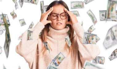 Menjadi Ahli Waris, Siapa yang Wajib Membayar Utang Orang Tua yang Sudah Meninggal