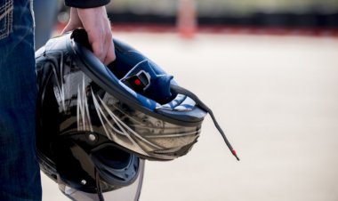 Taati Lalu Aturan Lalu Lintas! Ini Sanksi Tidak Memakai Helm ketika Berkendara