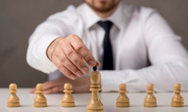 Kerap Bersifat Tirani, Pahami Apa yang Dimaksud dengan Oligarki