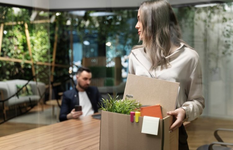 Pekerja Wajib Tahu, Apakah Karyawan Kontrak dapat Pesangon saat Resign