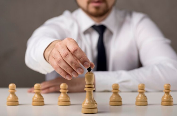 Kerap Bersifat Tirani, Pahami Apa yang Dimaksud dengan Oligarki