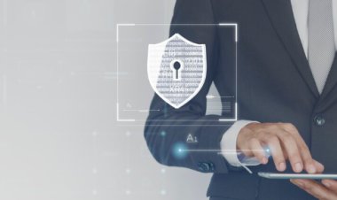 Masuk ke Pelanggaran Privasi, Apa Hukumnya Membuka HP Orang Lain?