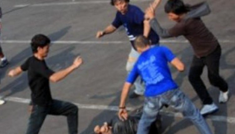 Bisa Dipidana, Apa Hukum Pengeroyokan?
